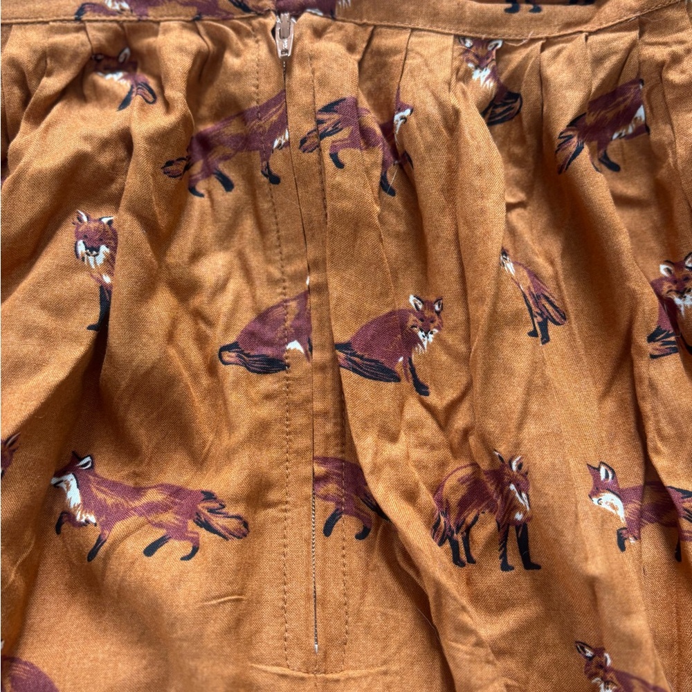 Women’s Rust Orange Fox-Print Button Front Skirt - Picture 7 of 7